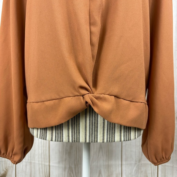 Nine West Top Twist Front Long Sleeve Dressy Comfort Blouse Rust Size Large - Picture 5 of 14